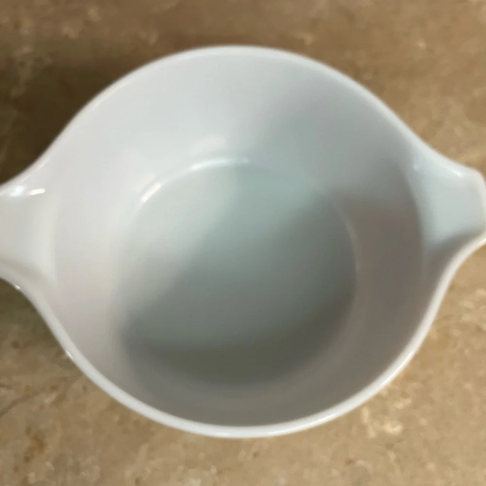 Pyrex Woodland Casserole Dish